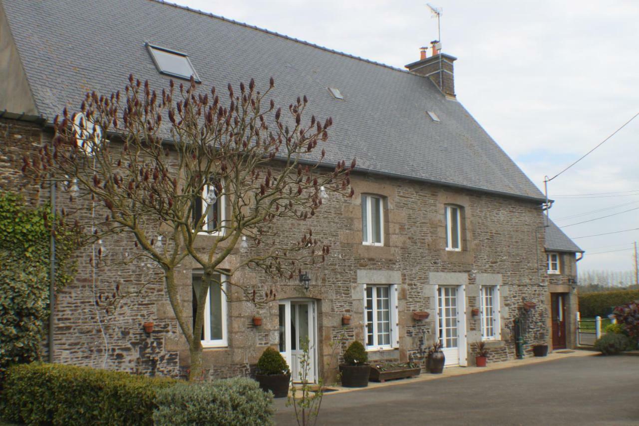 La Loctais Villa Les Portes du Coglais Eksteriør billede